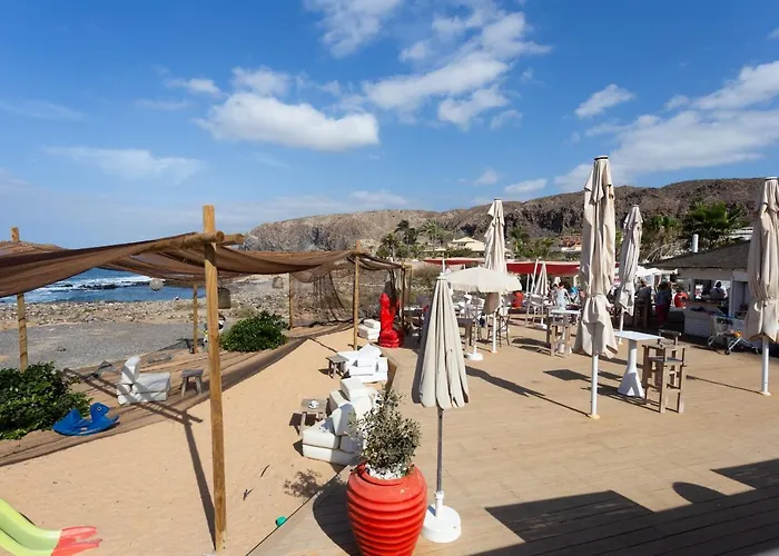 Palm Mar With Pool And Garden بيت للعطل